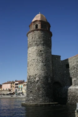 Collioure : Perle de la Côte Vermeille 4 Collioure - Église Notre-Dame-des-Anges